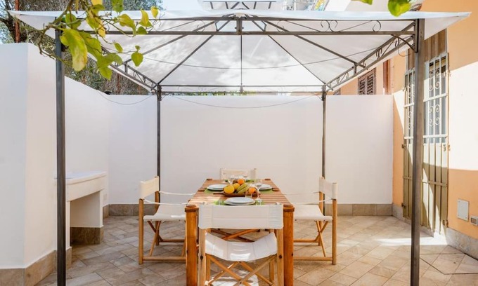 Alghero Apartamento | 15min a piedi dal centro appartamento con Patio Privato!