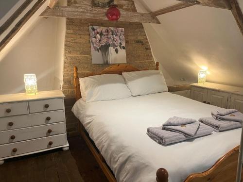 Cambridge Casa | 15th Century Thatched Cottage