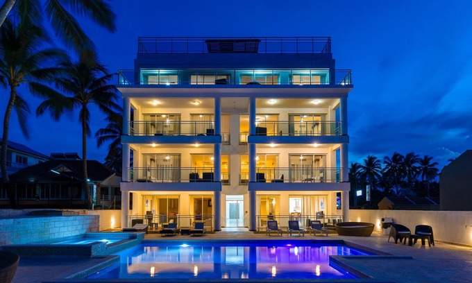 Cabarete Casa | 16 Bedroom Entire Oceanfront Hotel on Kite Beach in Cabarete