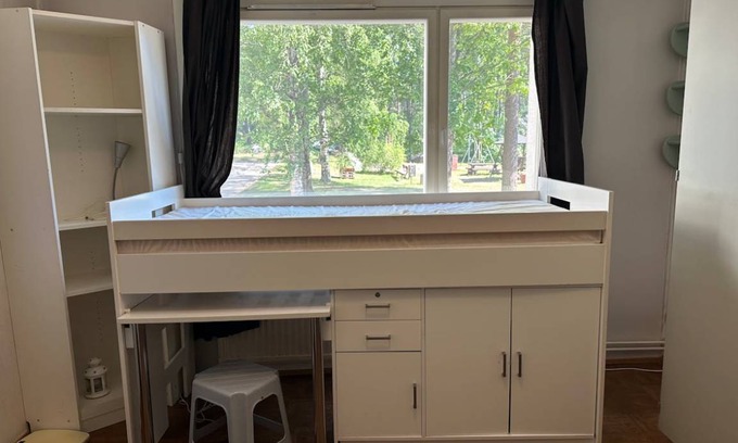 Helsinki Otro | 16 m² Habitación compartida ∙ 1 habitación ∙ 1 huésped