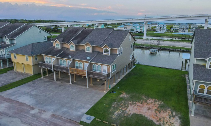 Matagorda Casa | 161 Boat Slip - Waterfront Townhome in Matagorda Townsite