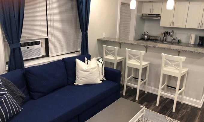 Industry Apartamento | 1631 5F · The Marino Gateaway 20 minutos a Nueva York / Estacionamiento disponible.