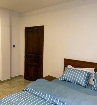 Madina Apartamento | 16th Avenue Suites