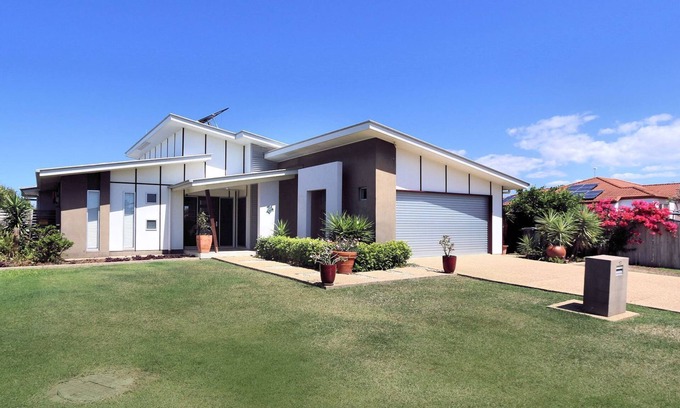 Bargara Casa | 17 Bargara Lakes Drive Bargara