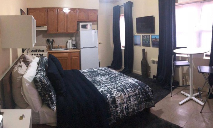 Industry Apartamento | Privado moderno estudio / estacionamiento disponible. - 20min NYC
