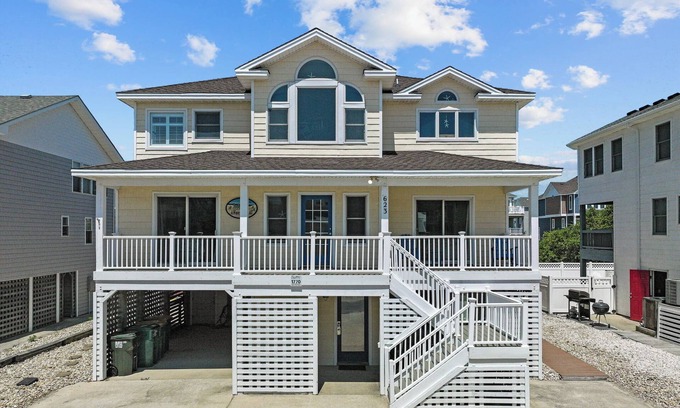 Ocean Hill Casa | Signature Series 7 habitaciones a solo 90 yardas de la playa!