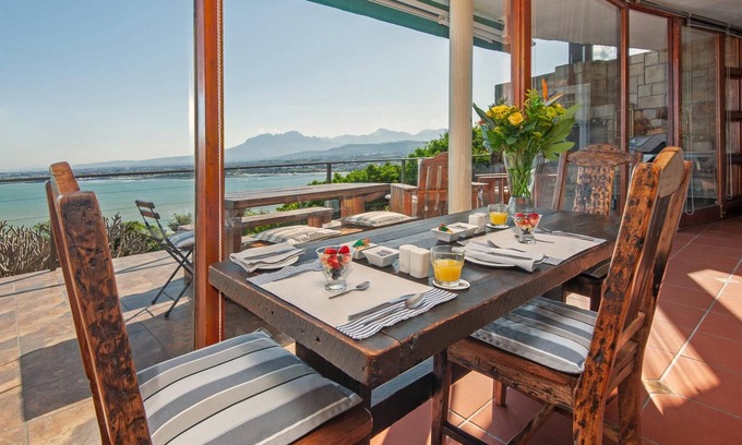 Mountainside Cama Y Desayuno | 18 on Kloof Bed and Breakfast