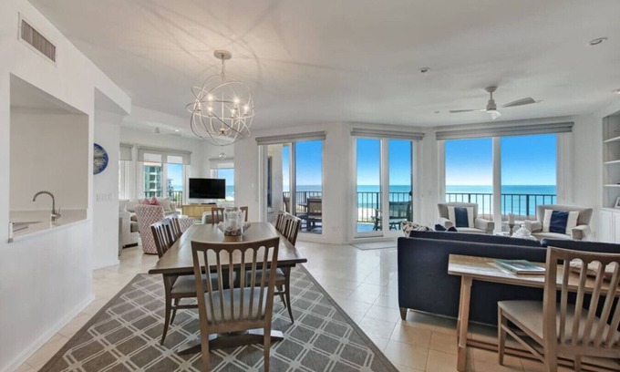 Fernandina Beach Apartamento | Ático frente al mar, vista panorámica, en Amelia Island Plantatio