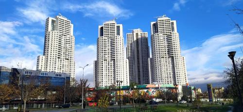 Skopje Region Apartamento | 18th & 16h Floor Secure Luxury Condos With Pool & Fitness Included In Price