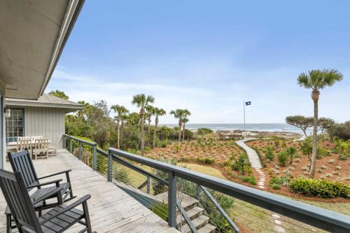 West Beach Casa | 19 Eugenia Avenue by Akers Ellis Rentals