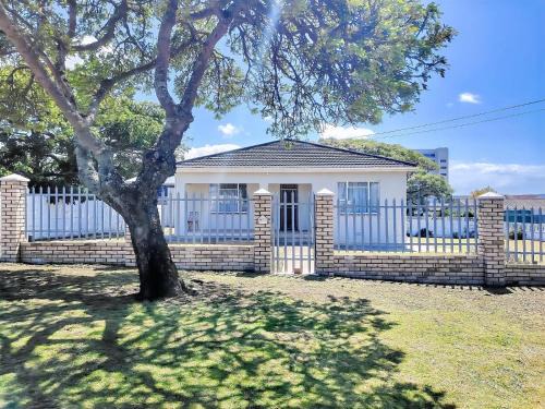 Newton Park Casa | 19 On Hurd