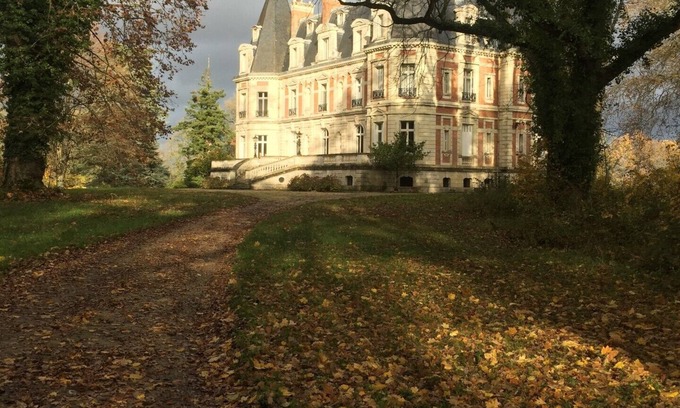 Hommes Casa | 19th-Century Chateau in Loire Valley, private pool 106 acres of stunning grounds