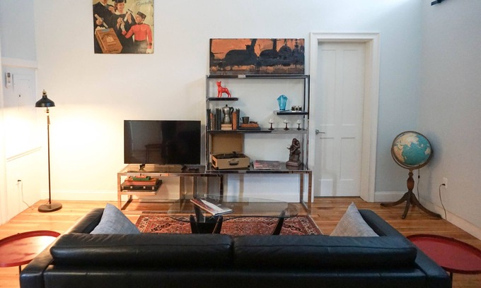 Federal Hill Apartamento | Apartamento espacioso de la escuela del siglo XIX