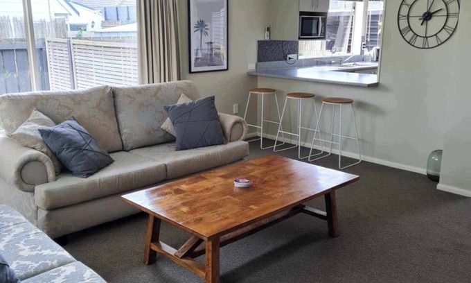 Mount Maunganui Casa | 19th Hole - Eat, Sleep, Golf