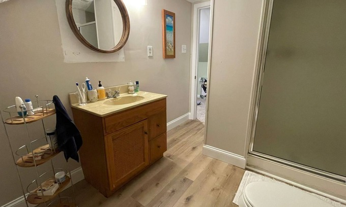 Clairmont Heights Apartamento | 1bd/1ba apt. walkable area near Emory, nature trails, available Aug. 15th