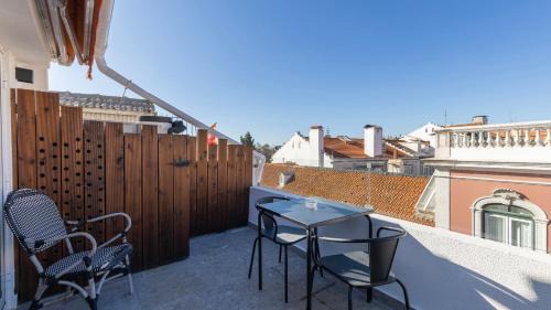 Merces Apartamento | 1BDR Apartment with Terrace and View by LovelyStay