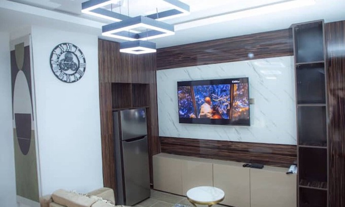 Ofin Apartamento | 1bedroom brown in Oniru-Victoria Island.(24hrs Power, Starlink, Landmark Beach)