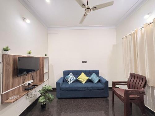Mysore Casa | 1BHK Opposite Mysore zoo, Kamadhenu Homestay