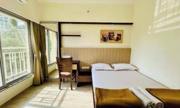 Kandivali East Apartamento | 1BHK suite near Mindspace, Malad west