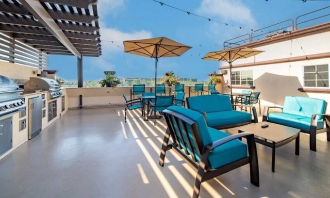 Anaheim Resort Complejo | 1BR-1BA - Walk to Disneyland, Anaheim Convention, or Angles Stadium