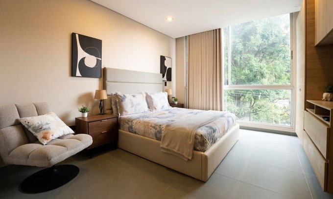 El Tesoro Apartamento | 1BR Apt - El Tesoro near Provenza & Parque Lleras