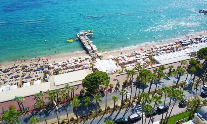Cannes City Centre Apartamento | CROISETTE de 2 habitaciones detrás del HOTEL CARLTON