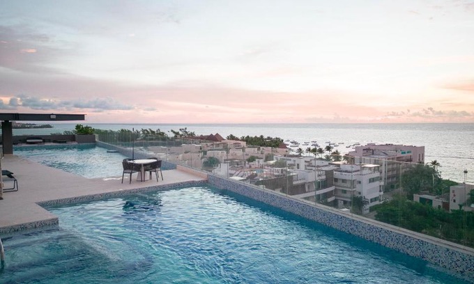 Zazil-ha Apartamento | 1BR condo de lujo a pasos del mar y de la 5ta avenida