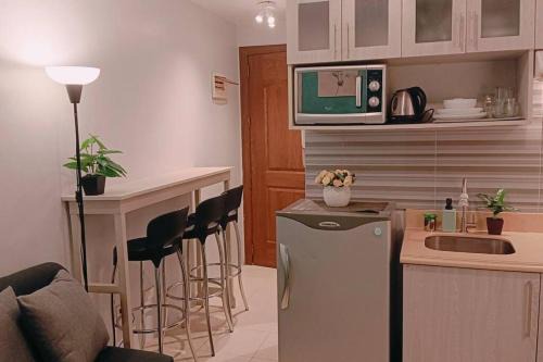 Pembo Apartamento | 1BR Condotel Ridgewood Towers Taguig City #RW01