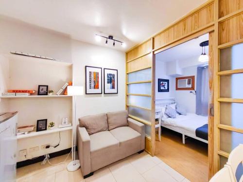 Pembo Apartamento | 1BR Condotel Ridgewood Towers Taguig City #RW09