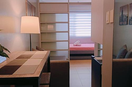 Pembo Apartamento | 1BR Condotel Ridgewood Towers Taguig City #RW10