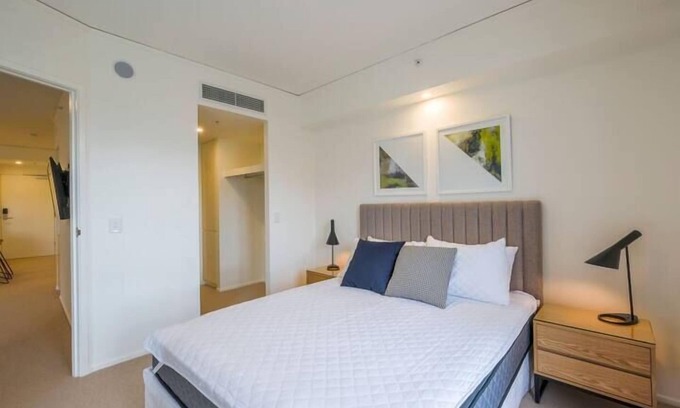 Bowen Hills Apartamento | 1BR Executive Apartment with Pool & Gym - Sleeps 3