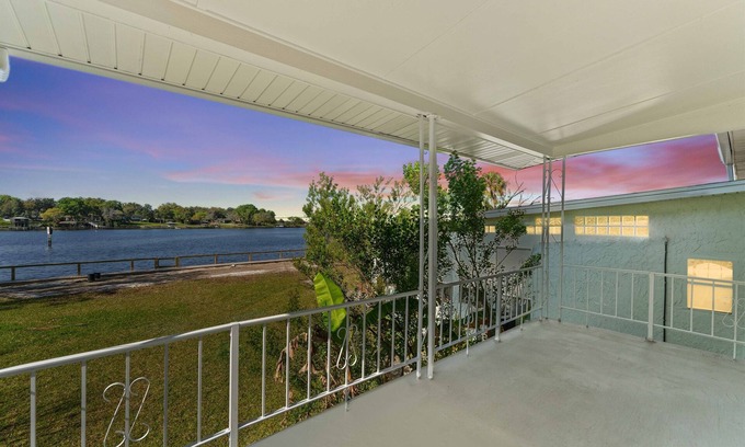 Jacksonville Casa | Riverside Retreat Waterfront, Fishing, Parks Music