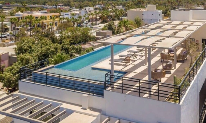 Downtown San Jose del Cabo Apartamento | 1BR Rooftop & Pool in Cardinal