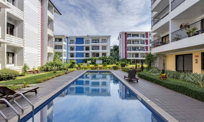 Saunta Vaddo Apartamento | 1BR w Pool Sauna Near Calangute Baga Beach