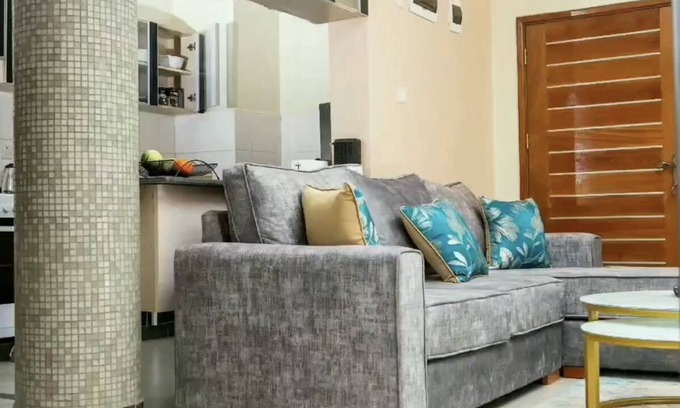 Nairobi Apartamento | 1BR with easy access to all city hotspots for Leisure or Business near to shops