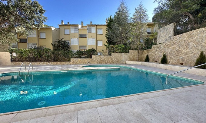 Calella de Palafrugell Apartamento | 1OREN 01 - Apartamento sencillo con piscina comunitaria situado a pocos minutos caminando de la playa de Llafranc