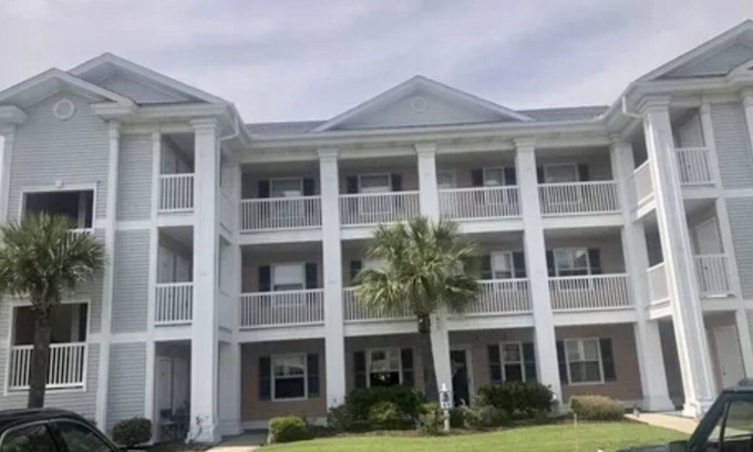 Carolina Forest Condominio | 1st floor golf course view condo