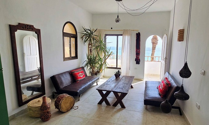 Dahab Apartamento | 1st line on beach loft NO1,LTBL , 90m2, sleeps 6, newly renovated, all amenities