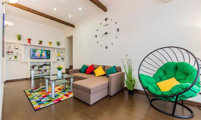 Afanasivsʹkyy Yar Apartamento | 2к квартира біля Оперного театру, метро Золоті Ворота