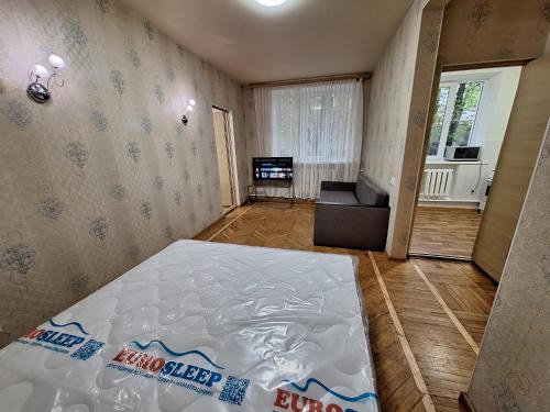 Sukhinovka Apartamento | 2 кімнатна Квартира подобово у центрі Полтави біля ЦУМу з власною закритою парковкою Документи для відрядження Мережа квартир