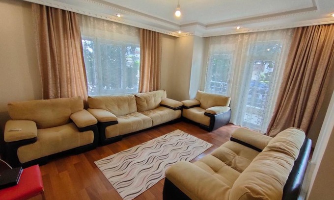 Konyaalti Apartamento | 2+1 Havuzlu geniş aile için ideal