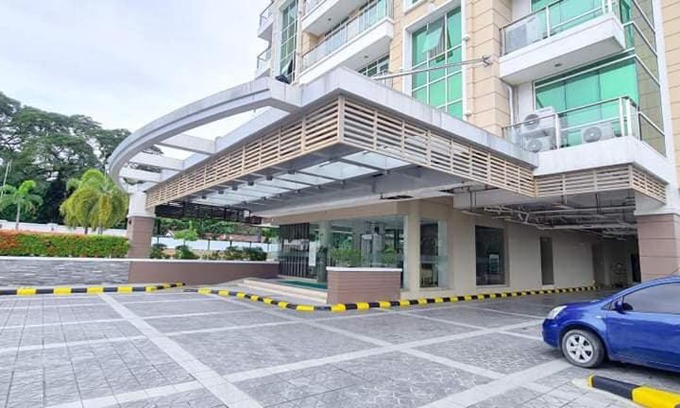 Lahug Apartamento | 2-3Bedroom Unit at The Padgett Place Condominium
