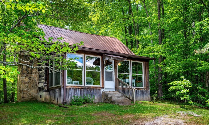 Morgantown Cabina | Cabaña del Lago Hideaway