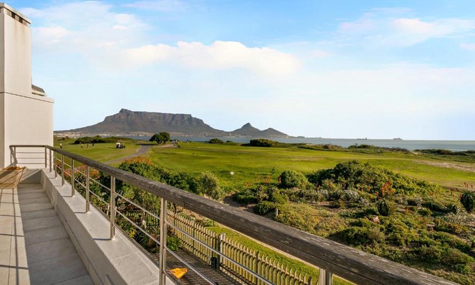 Cape Town Villa | 2 Bay Sunset Villa