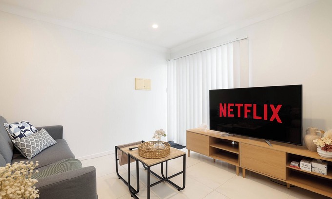 Rocklea Apartamento | 2 Bdr Apt! Garage! Clean! GST Credits! 216D2