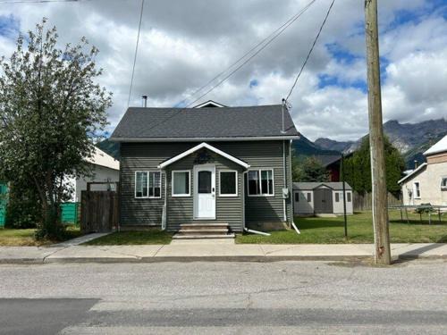East Kootenay Apartamento | 2 BDRM Homes on 2nd Avenue