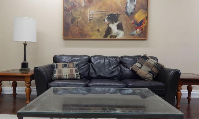 Salisbury Apartamento | 2 bed, 1 bath riverfront loft