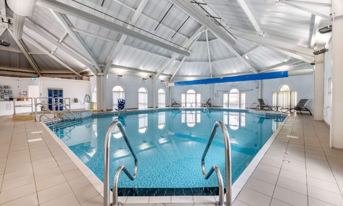King's Bromley Condominio | 2-Bed Apartment | Countryside Resort | Sleeps 6