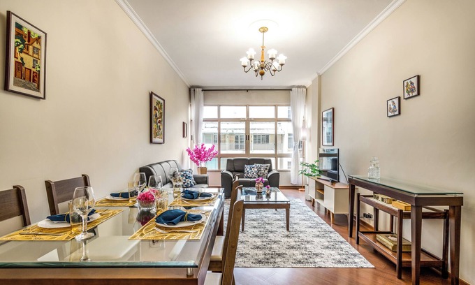 Copacabana Apartamento | 2 Bedrooms Home Office 1000ft From Subway 2000ft From Beach Copa901