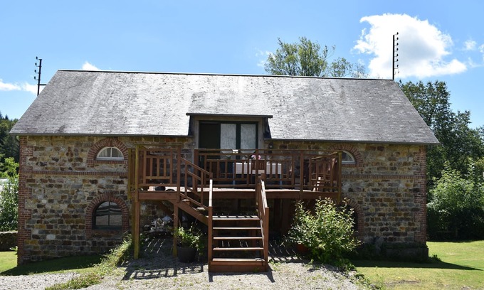 Le Neufbourg Casa | Casa rural de 2 dormitorios con vistas a Abbaye Blanche